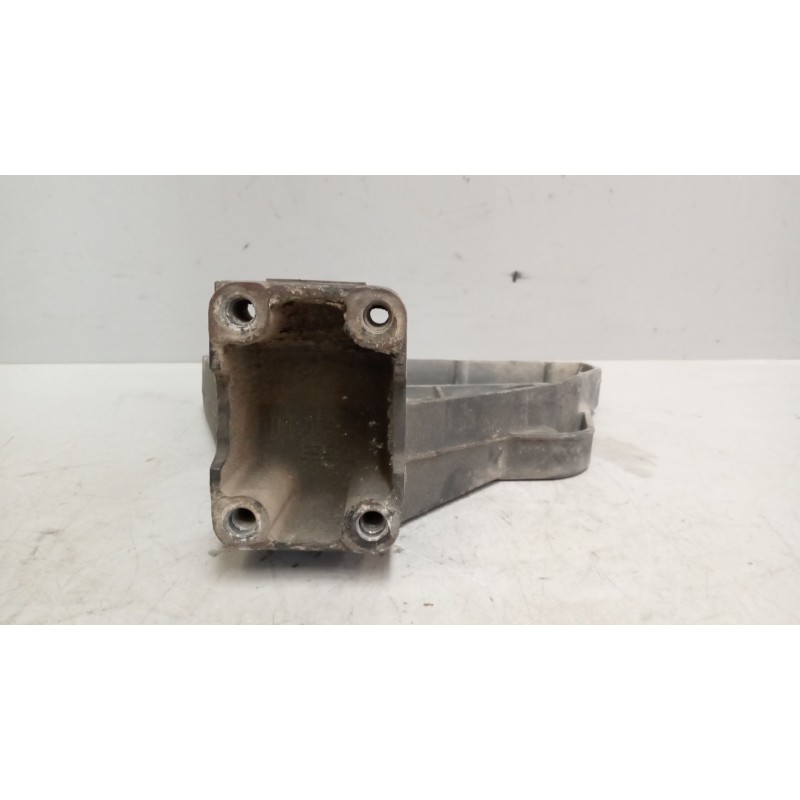 Recambio de soporte para daf serie xf105.460 12.9 diesel referencia OEM IAM 1641630 - Blanco 2