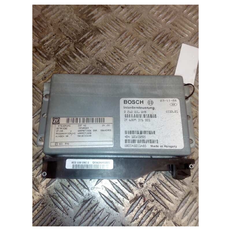Recambio de modulo electronico para renault magnum e-tech 2000  fas 4 x 2 larga distancia referencia OEM IAM 5010143648 02600010 - Blanco
