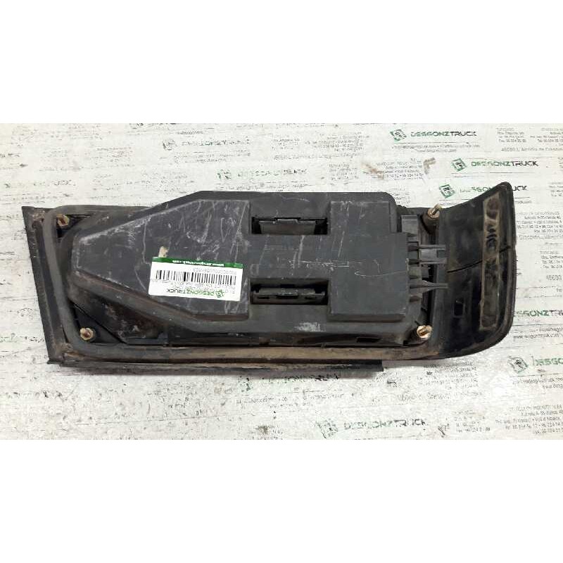 Recambio de piloto trasero derecho para peugeot 405 berlina srd-turbo exclusive referencia OEM IAM 2