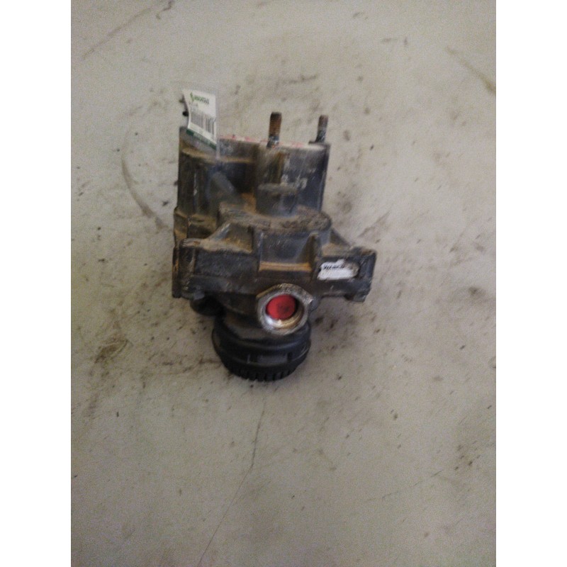 Recambio de valvula aire para daf serie xf105.xxx fsa 4x2 space-cab referencia OEM IAM 1448019 4802020050 