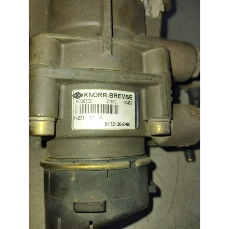 Recambio de valvula aire adicional para man tgx 18.480 12.4 diesel referencia OEM IAM 81521306298 K039569 VALVULA TRANSMISOR DE - Blanco 2