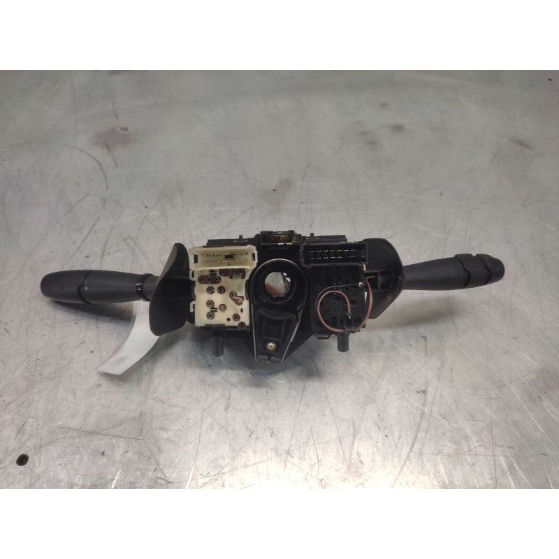 Recambio de mando multifuncion para opel movano combi medio 3.5t referencia OEM IAM 7700354626 - Blanco 4