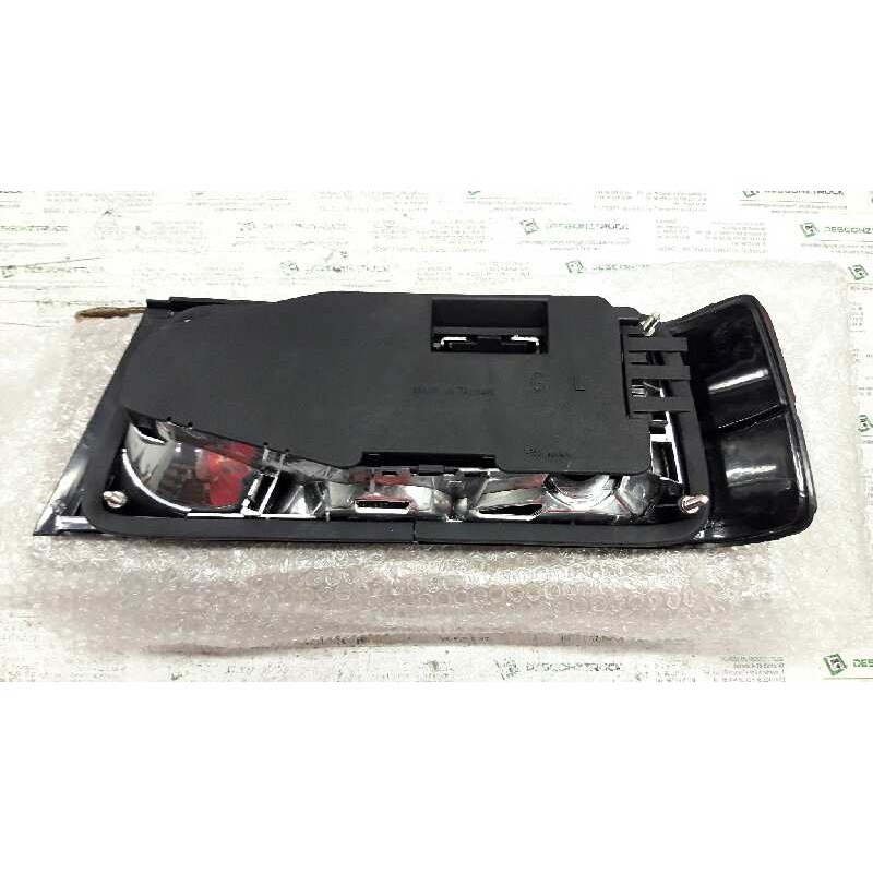 Recambio de piloto trasero izquierdo para peugeot 405 berlina gld exclusive referencia OEM IAM 3