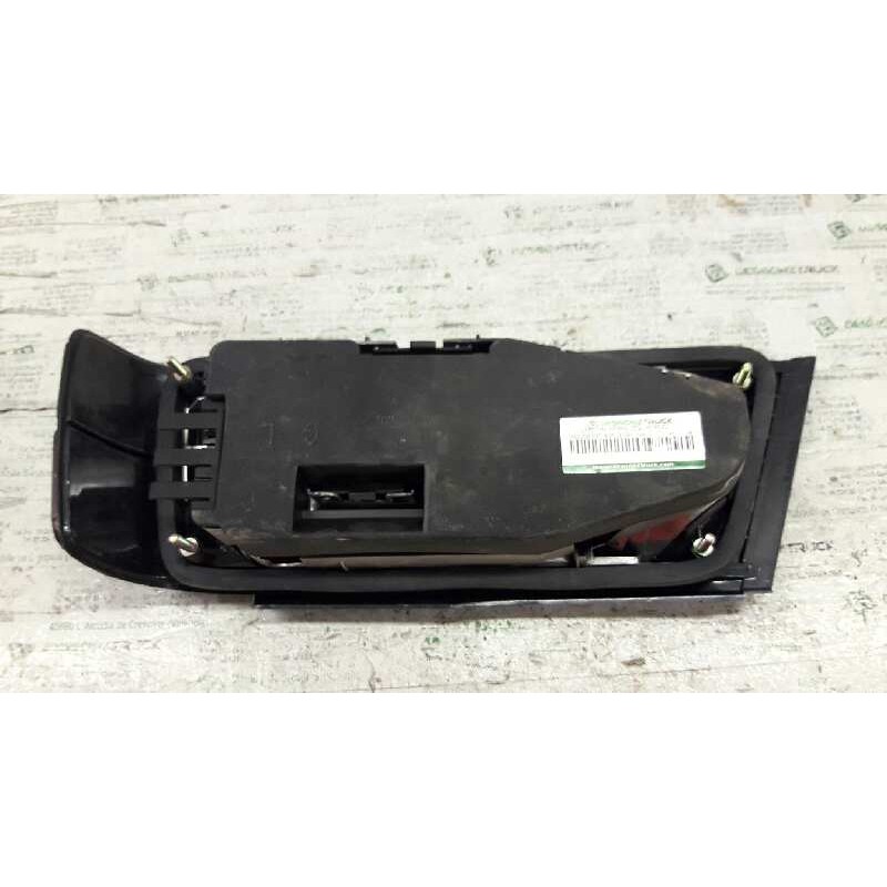 Recambio de piloto trasero izquierdo para peugeot 405 berlina gld exclusive referencia OEM IAM 3