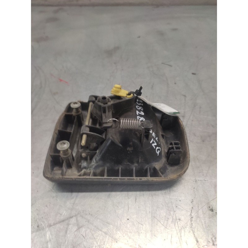 Recambio de maneta exterior delantera izquierda para opel movano combi medio 3.5t referencia OEM IAM 7700352488 - Blanco 2