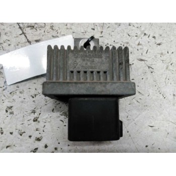 Recambio de caja precalentamiento para renault master ii phase 2 caja cerrada 2.5 dci diesel cat referencia OEM IAM 7700115078  