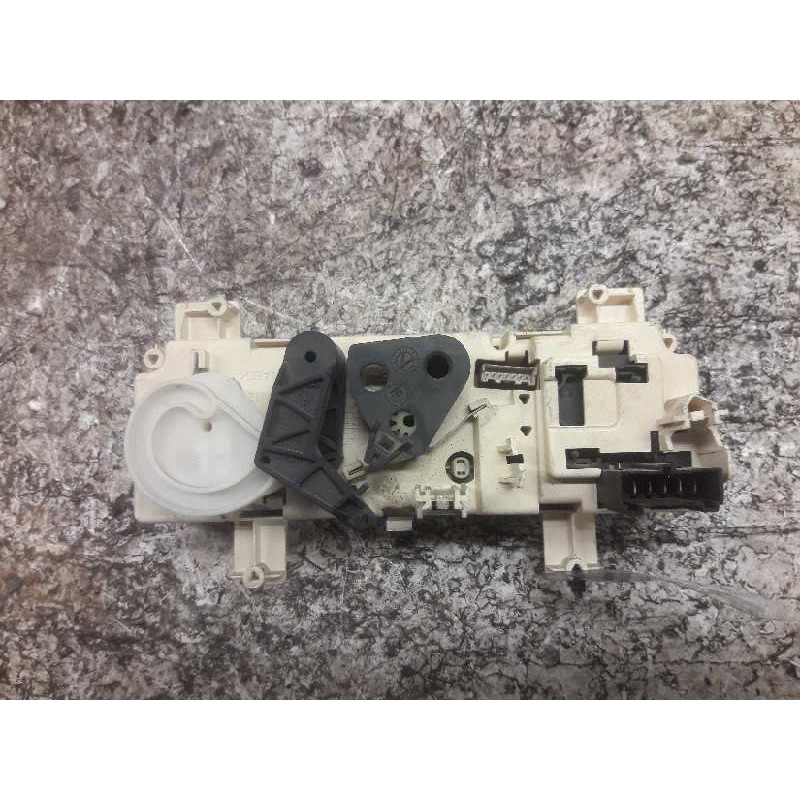 Recambio de mando calefaccion / aire acondicionado para citroën xsara berlina 1.8i exclusive referencia OEM IAM 810621263F 6/7 P 2