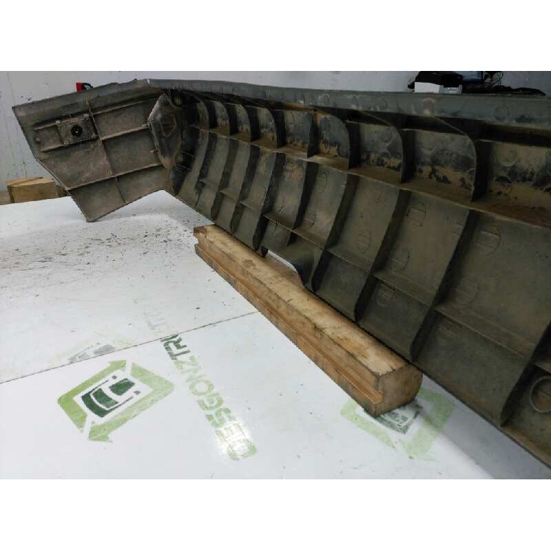 Recambio de paragolpes trasero para seat marbella ce referencia OEM IAM SE028563220A - Blanco 5