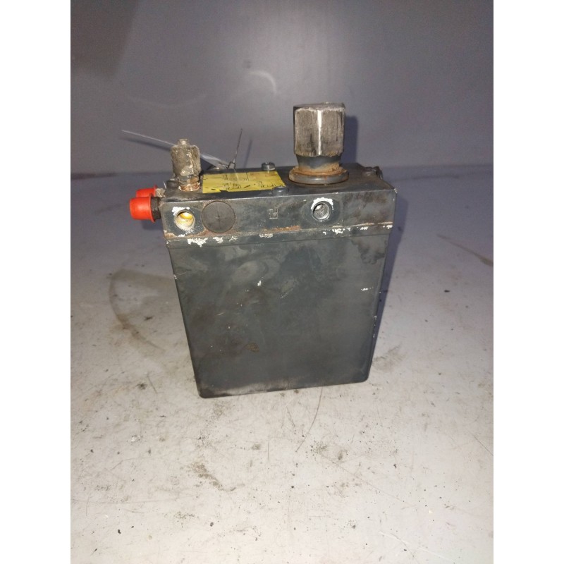 Recambio de bomba elevacion cabina para iveco stralis (ad/at) fg at   4x2 larga distancia referencia OEM IAM 41281222 - Blanco 5