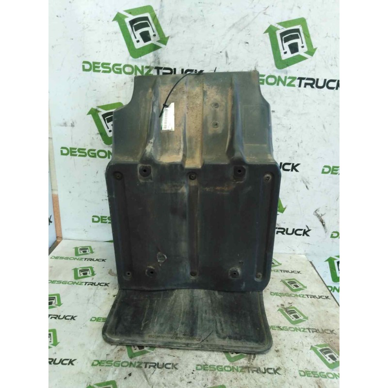 Recambio de guardabarros delantero derecho para man tg - l 12.xxx 4.6 diesel (d 0834) referencia OEM IAM 81664100176  