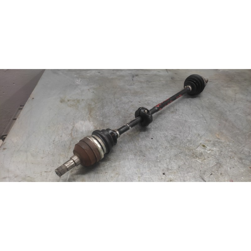Recambio de transmision delantera derecha para opel vectra b berlina cd referencia OEM IAM  27MM MANGUETA Y CAMBIO 2