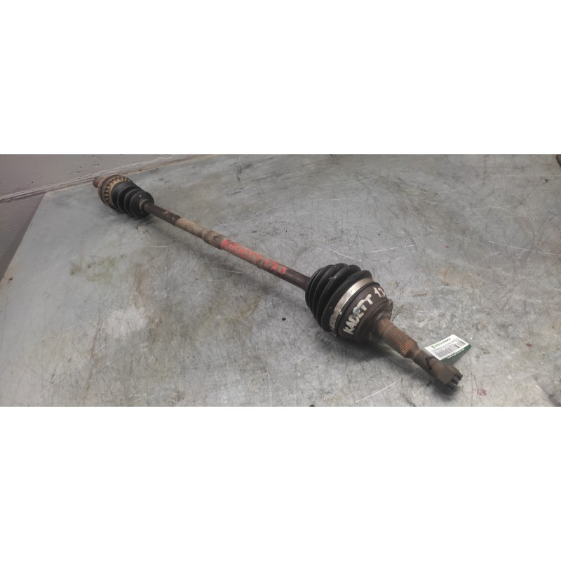 Recambio de transmision delantera derecha para opel kadett e gls berlina referencia OEM IAM  27MM MANGUETA 24 MM CAMBIO
