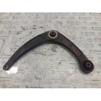 Recambio de brazo suspension superior delantero izquierdo para citroën c4 berlina collection referencia OEM IAM   