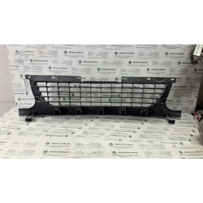 Recambio de rejilla delantera central para tata safari 1.9 referencia OEM IAM 269988506308 COLOR BLANCA - Blanco 2