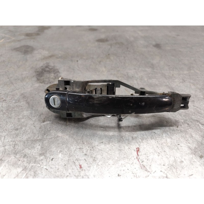 Recambio de maneta exterior delantera izquierda para volkswagen passat berlina (3b2) comfortline referencia OEM IAM 3B0837885  