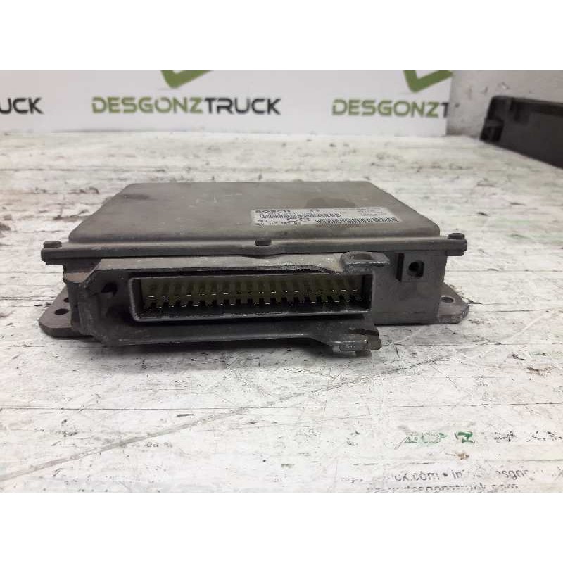 Recambio de centralita motor uce para citroën saxo 1.1 sx referencia OEM IAM 0261204788 2