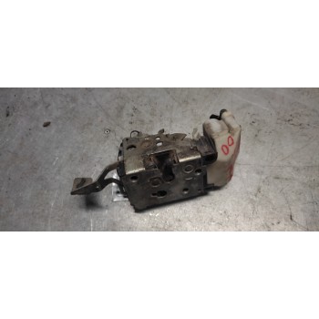 CERRADURA PUERTA DELANTERA IZQUIERDA 
