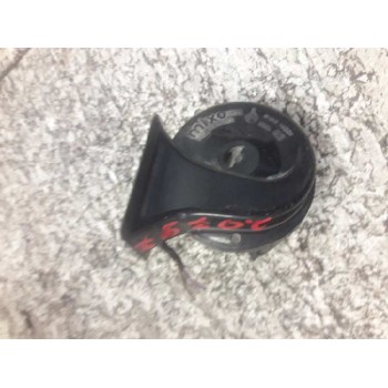 Recambio de claxon para mercedes-benz vito marco polo (638) 112 cdi referencia OEM IAM  2 PINS 