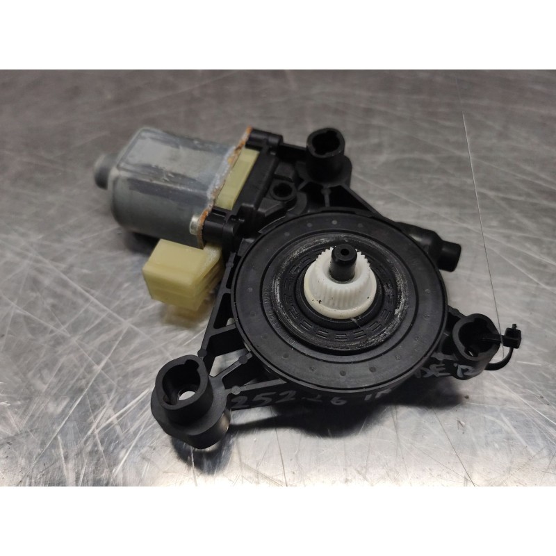 Recambio de motor elevalunas trasero derecho para audi q3 (f3b) 35 tdi quattro referencia OEM IAM E850202086  