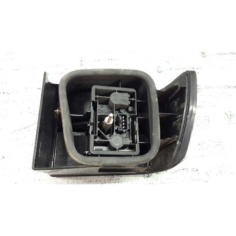 Recambio de piloto trasero derecho para citroën xantia berlina 1.8 sx referencia OEM IAM 3