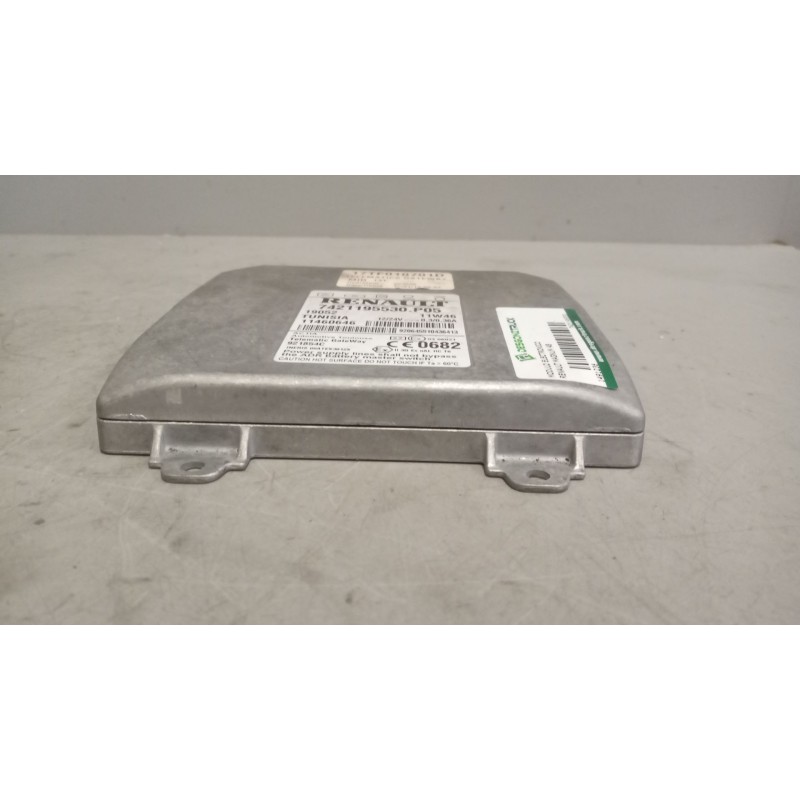 Recambio de modulo electronico para renault magnum ab diesel referencia OEM IAM 7421195530 - Blanco 2