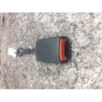 Recambio de enganche de cinturon trasero central para mercedes-benz vito marco polo (638) 112 cdi referencia OEM IAM  3ª FILA 