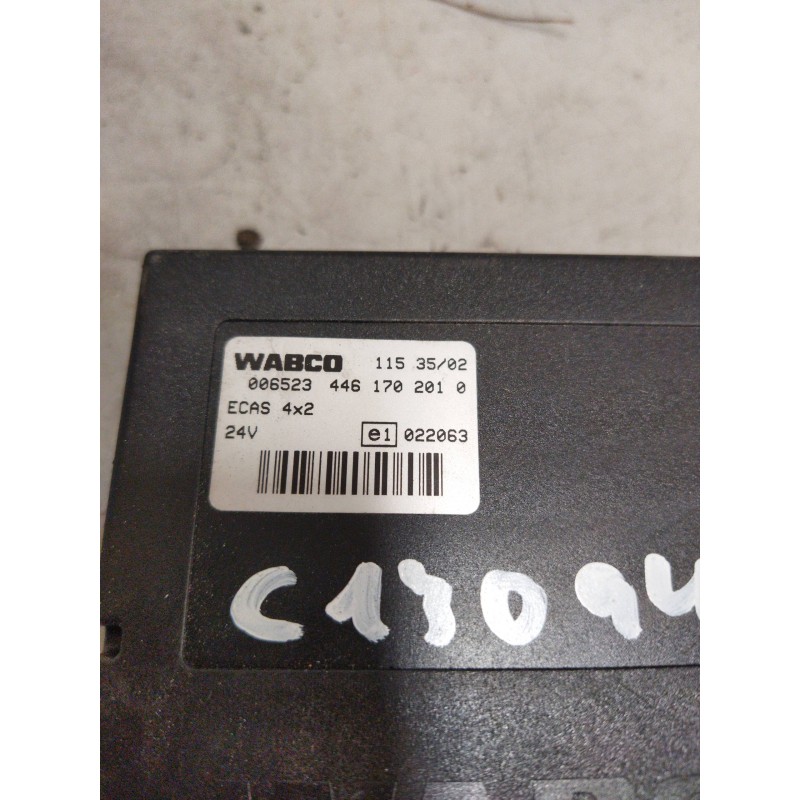 Recambio de modulo electronico para iveco stralis (as) referencia OEM IAM 4461702010  CENTRALITA ECAS - Blanco 2