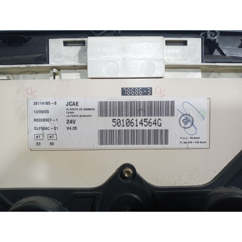 Recambio de cuadro instrumentos para renault magnum 4xx.18/4xx.26 02  fas 4x2 4xx.18 larga distancia referencia OEM IAM 50106145 - Blanco 2