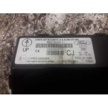 Recambio de caja reles / fusibles para ford fiesta (cb1) econetic referencia OEM IAM 8V5115K600CJ F005V01086 116RA000084