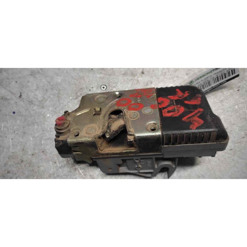 Recambio de cerradura puerta trasera izquierda para peugeot 406 berlina (s1/s2) srdt pack referencia OEM IAM  6 PINS 