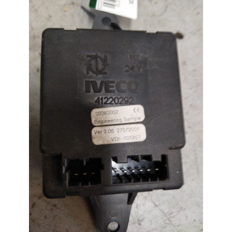 Recambio de modulo electronico para iveco stralis (as) referencia OEM IAM 41220292 - Blanco 2