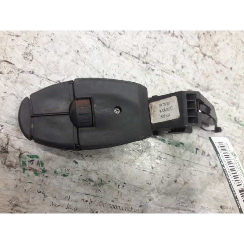 Recambio de mando volante para peugeot 207 1.6 16v cat referencia OEM IAM 96538207XT 344720053 25D6HJA 2