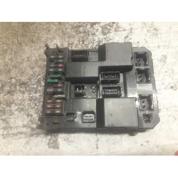 CAJA RELES / FUSIBLES 9651196980 9651197680 