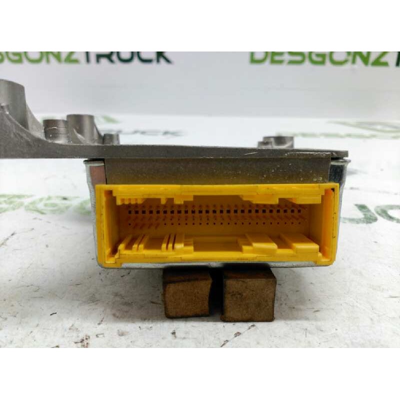 Recambio de centralita airbag para renault laguna ii (bg0) confort expression referencia OEM IAM 7701070531 8200138952 3