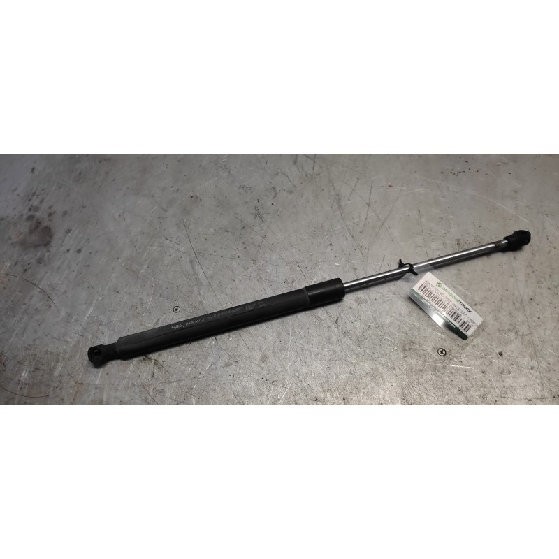 Recambio de amortiguadores maletero / porton para renault clio iii authentique referencia OEM IAM 8200299546 - Rojo 2