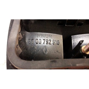 Recambio de piloto trasero derecho para renault 21 berlina (b/l48) tl referencia OEM IAM 7700792910  