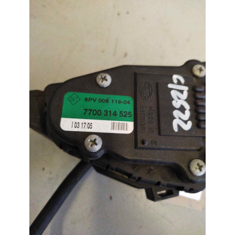 Recambio de pedal acelerador para renault mascott 3.0 diesel referencia OEM IAM 7700314525 - Blanco 2