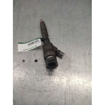 Recambio de inyector para renault megane ii berlina 5p 1.9 dci diesel referencia OEM IAM 8200100272  2 PINS