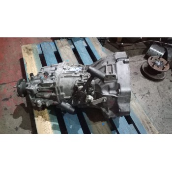 Recambio de caja cambios para renault maxity referencia OEM IAM 6S380V 32010LC11A 1323065035