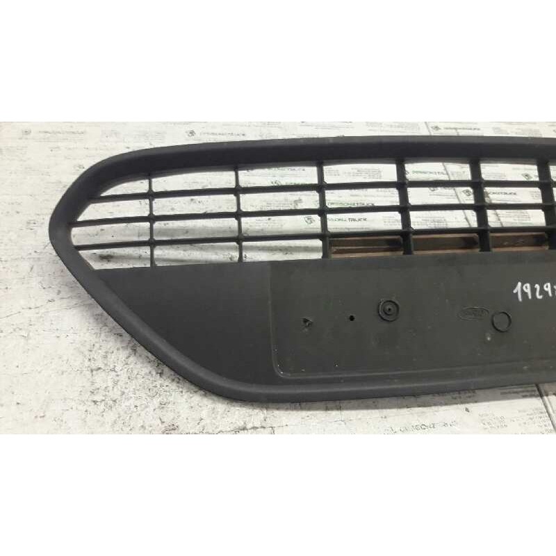 Recambio de rejilla delantera central para ford focus lim. (cb4) titanium referencia OEM IAM 8M5117968 BAJO MATRICULA - Azul 2
