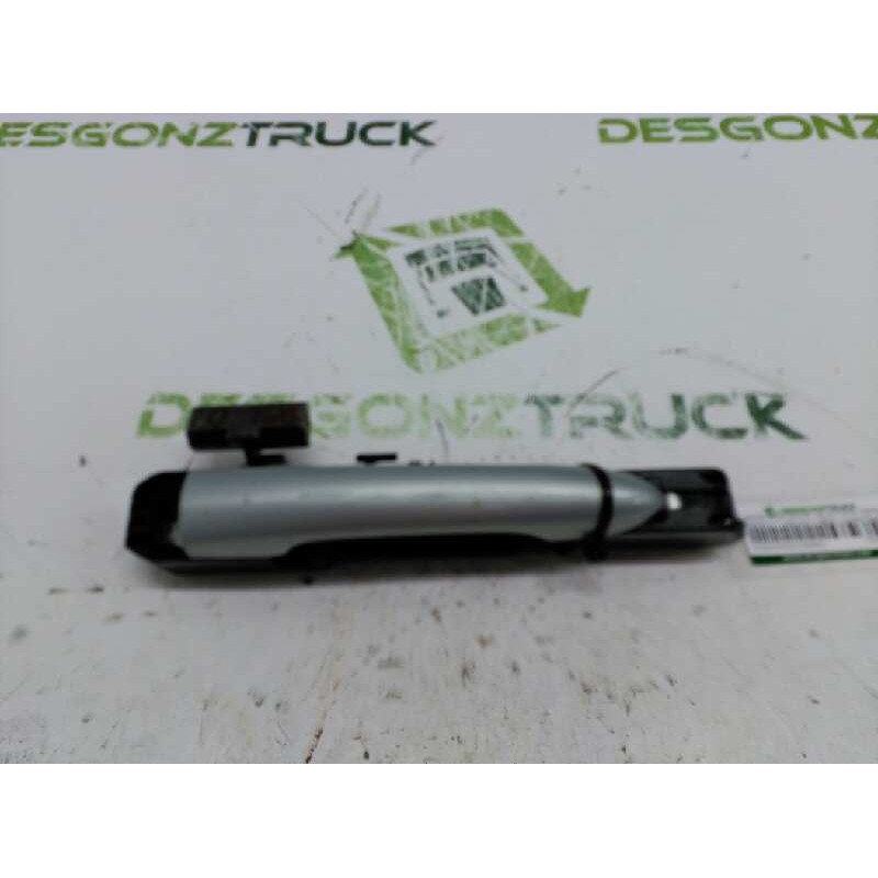 Recambio de maneta exterior delantera derecha para renault laguna ii (bg0) confort expression referencia OEM IAM 7701472932 8200