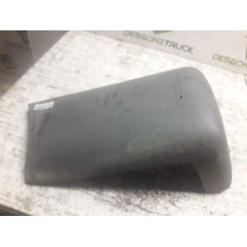 PUNTERA PARAGOLPES TRASERA IZQUIERDA YC1517927AEW 
