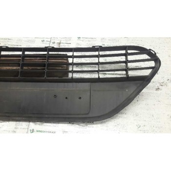 Recambio de rejilla delantera central para ford focus lim. (cb4) titanium referencia OEM IAM 8M5117968 BAJO MATRICULA 