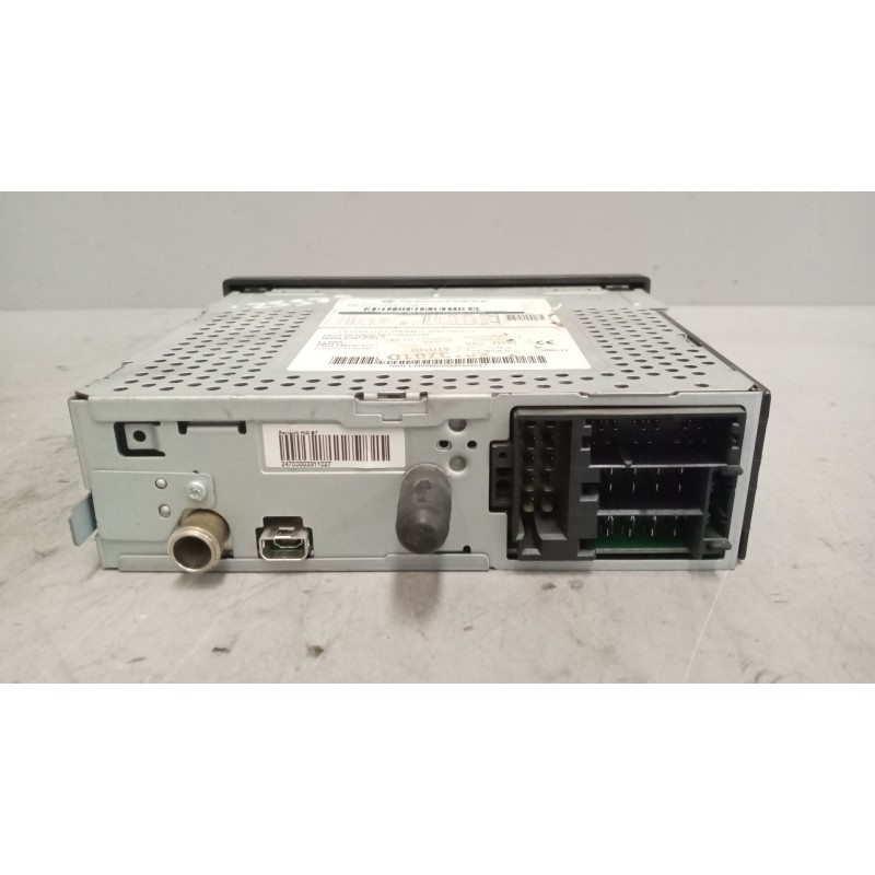 Recambio de sistema audio / radio cd para renault magnum ab diesel referencia OEM IAM 28327797  7421753325 - Blanco 5