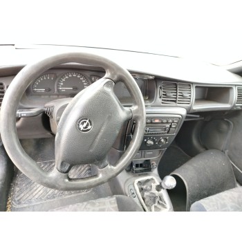 opel vectra b berlina del año 1999