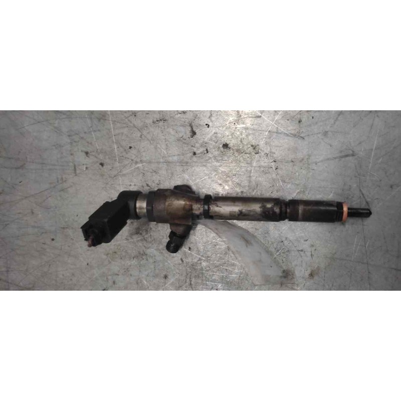 Recambio de inyector para renault scenic ii 1.5 dci diesel referencia OEM IAM 8200380253 2 PINS 2