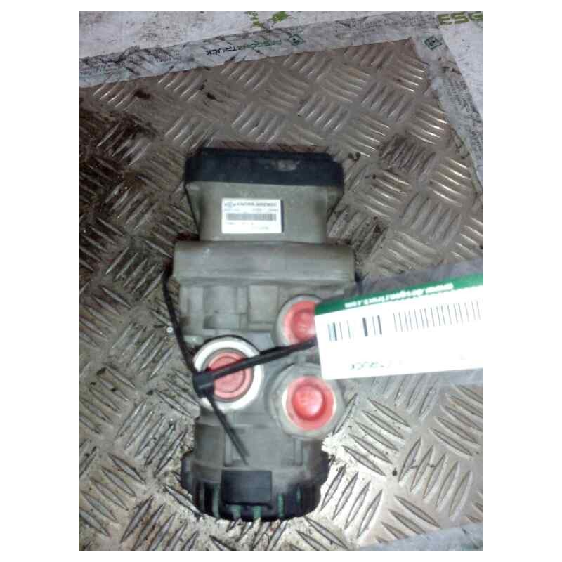Recambio de valvula aire para volvo fh 500 fsa 4x2 low corto referencia OEM IAM 21122034 K021203 VALVULA EBS