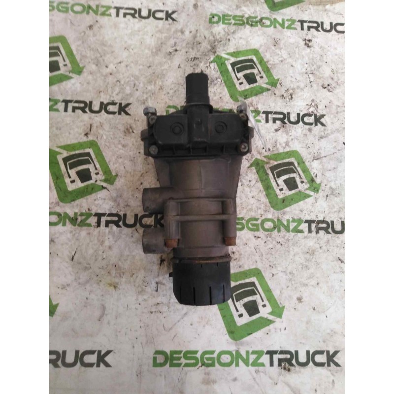 Recambio de valvula aire para man tgx 18.480 fg / 4x2 bl xl referencia OEM IAM 81521306275 K000926 VALVULA TRANSMISOR DE FRENO - Blanco