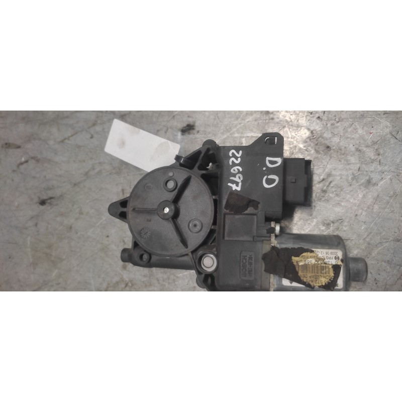 Recambio de motor elevalunas delantero derecho para peugeot 308 sport referencia OEM IAM 0130822369 6 PINS - Gris 2
