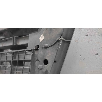 Recambio de rejilla delantera central para renault master kofferaufbau l3h1 3,5t referencia OEM IAM   